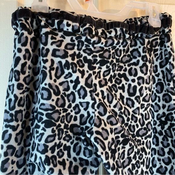 Colorado Clothing Women M Pajama Pants Sleepwear Cheetah Leopard Print Lounge - Picture 6 of 11